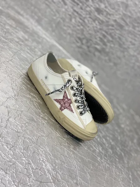 Golden Goose V-Star 2 White Distressed Sneakers - 54