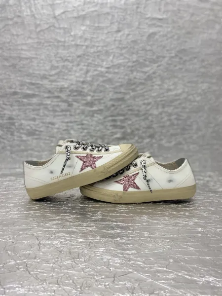 Golden Goose V-Star 2 White Distressed Sneakers - 50