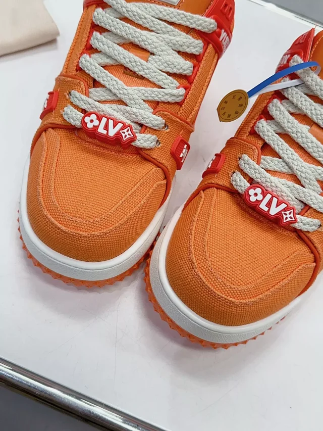 Louis Vuitton Sneakers LV Trainer product detail image 15