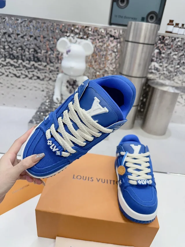 Louis Vuitton Sneakers LV Trainer product detail image 21