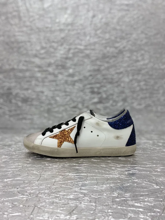 Golden Goose Sneakers Super-Star distressed low-top with star appliqué product detail image 33