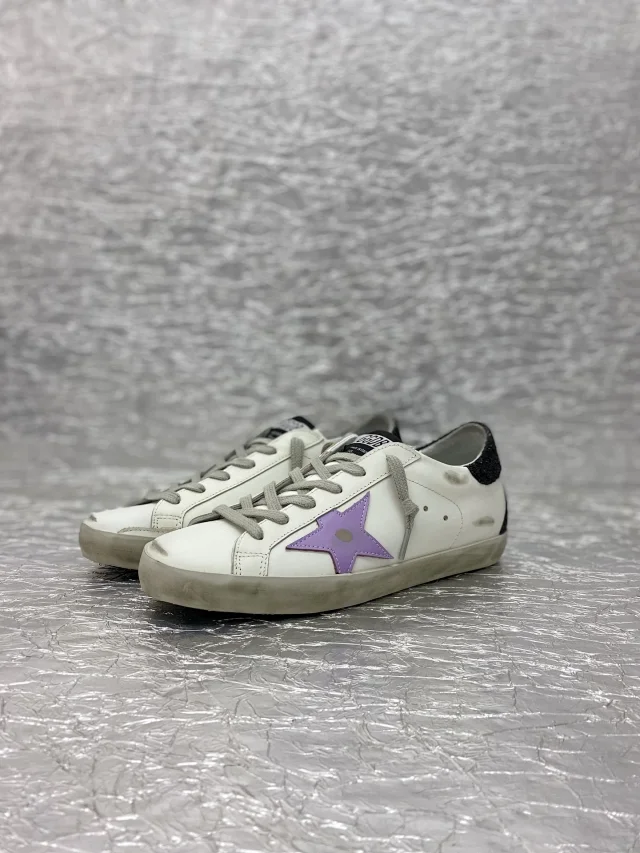 Golden Goose Sneakers Super-Star star-appliqué product detail image 3