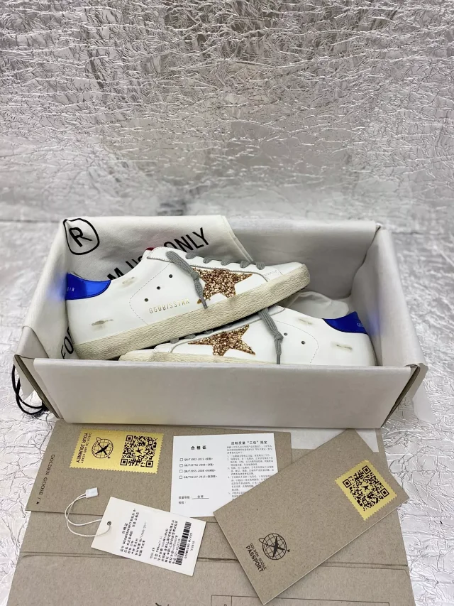 Golden Goose Sneakers Super-Star low-top star product detail image 7