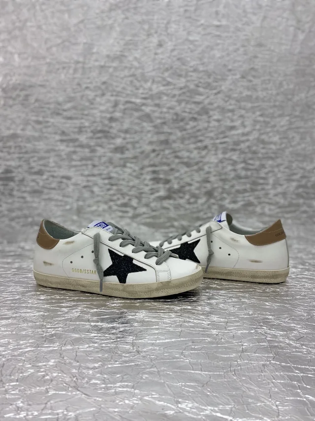Golden Goose Sneakers Super-Star low-top star product detail image 11
