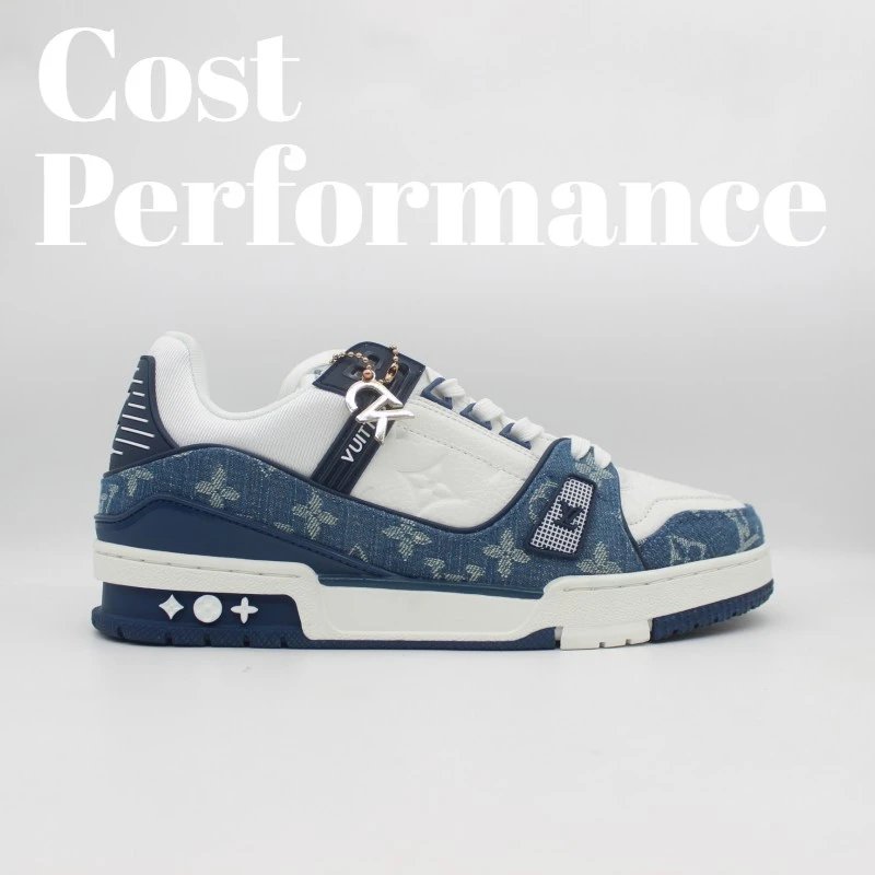 Louis Vuitton Sneakers LV Trainer with Monogram canvas panels — 1