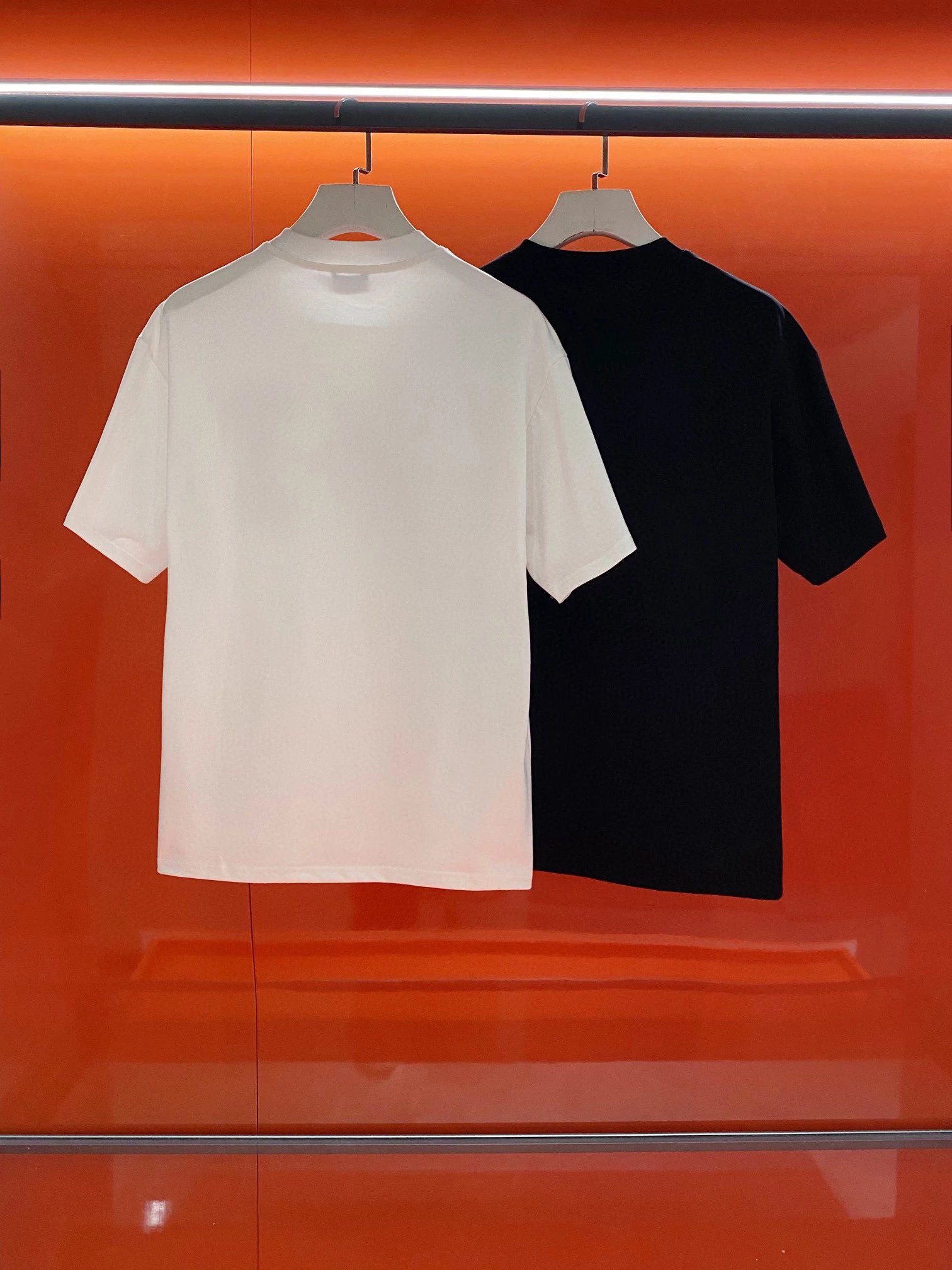 Adidas Originals Pharell Williams T-Shirt foto 2