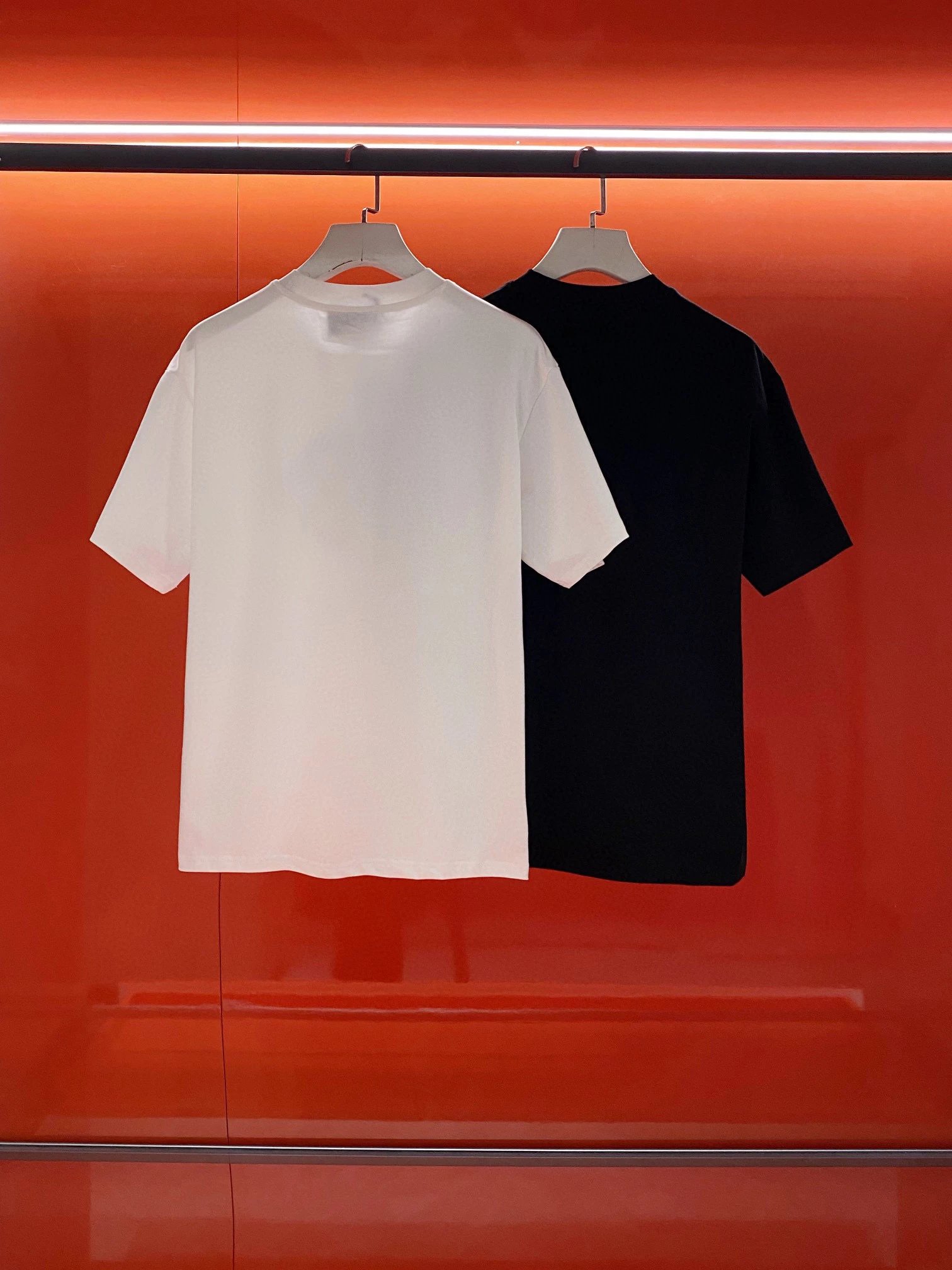 Nike Dri-FIT Tech Short Sleeve Tee foto 2
