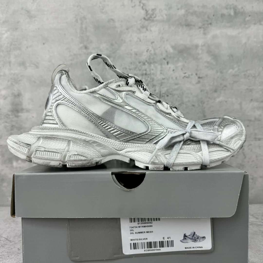 MH9080 Silver on Mesh