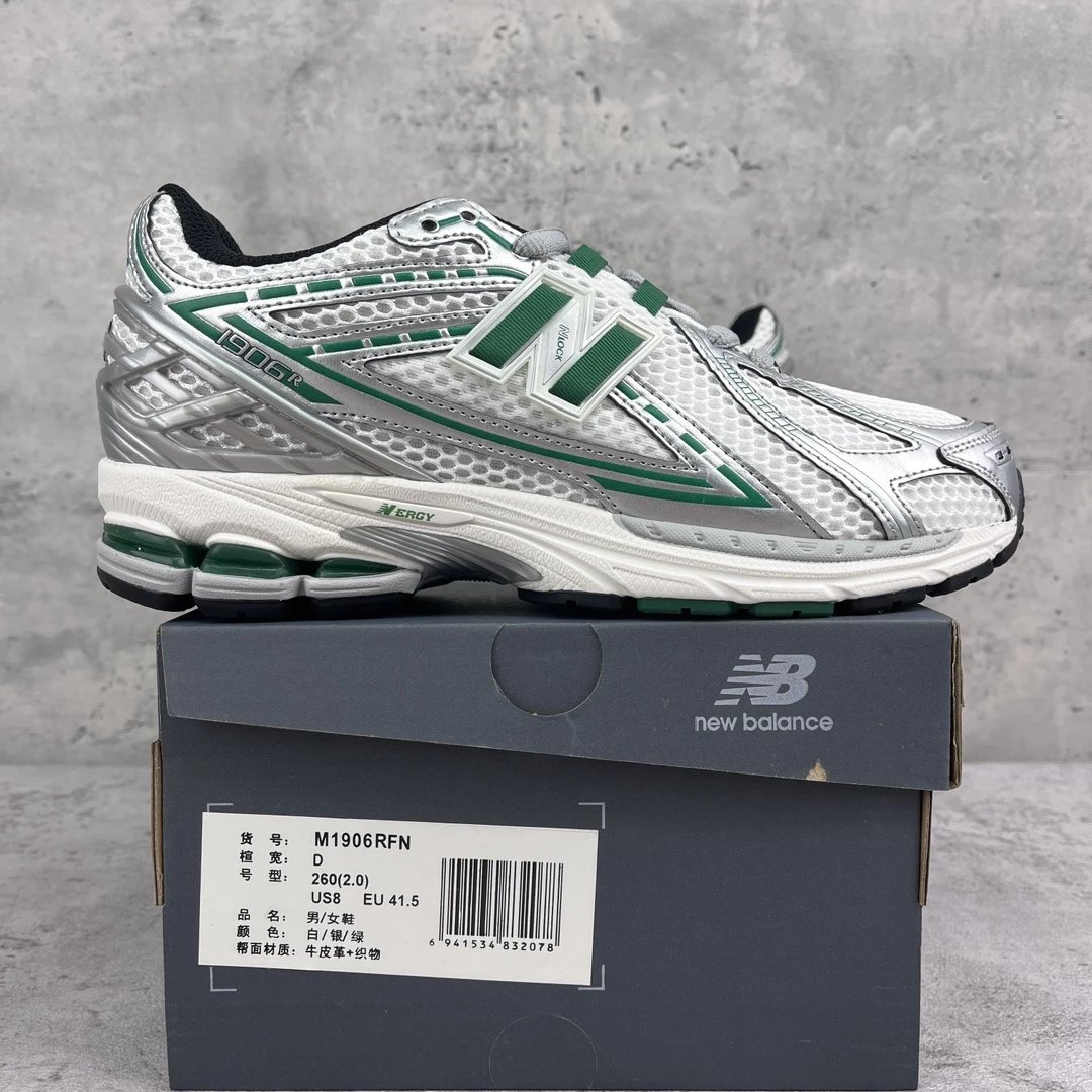 New Balance · 4