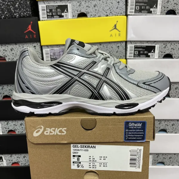 Asics Gel-Sekiran Grey Running Shoes - 1
