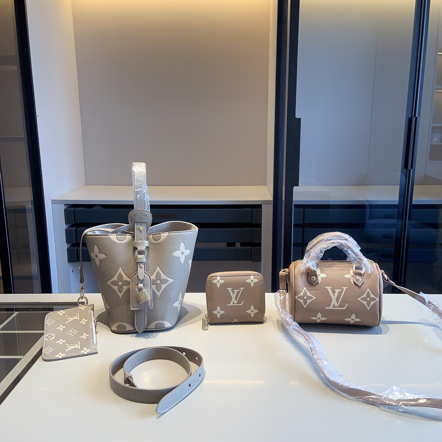 Product view 8