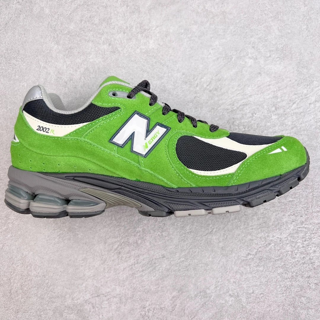 New Balance M2002RGZ Black Green