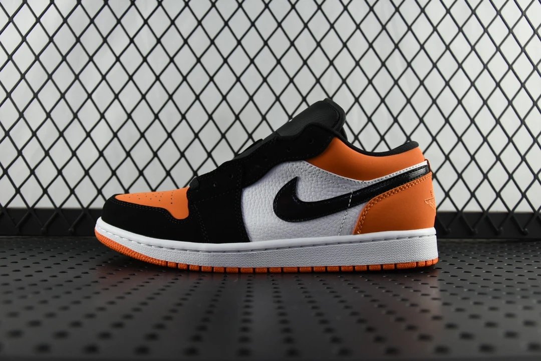AJ1 Low Black Orange 553560-128