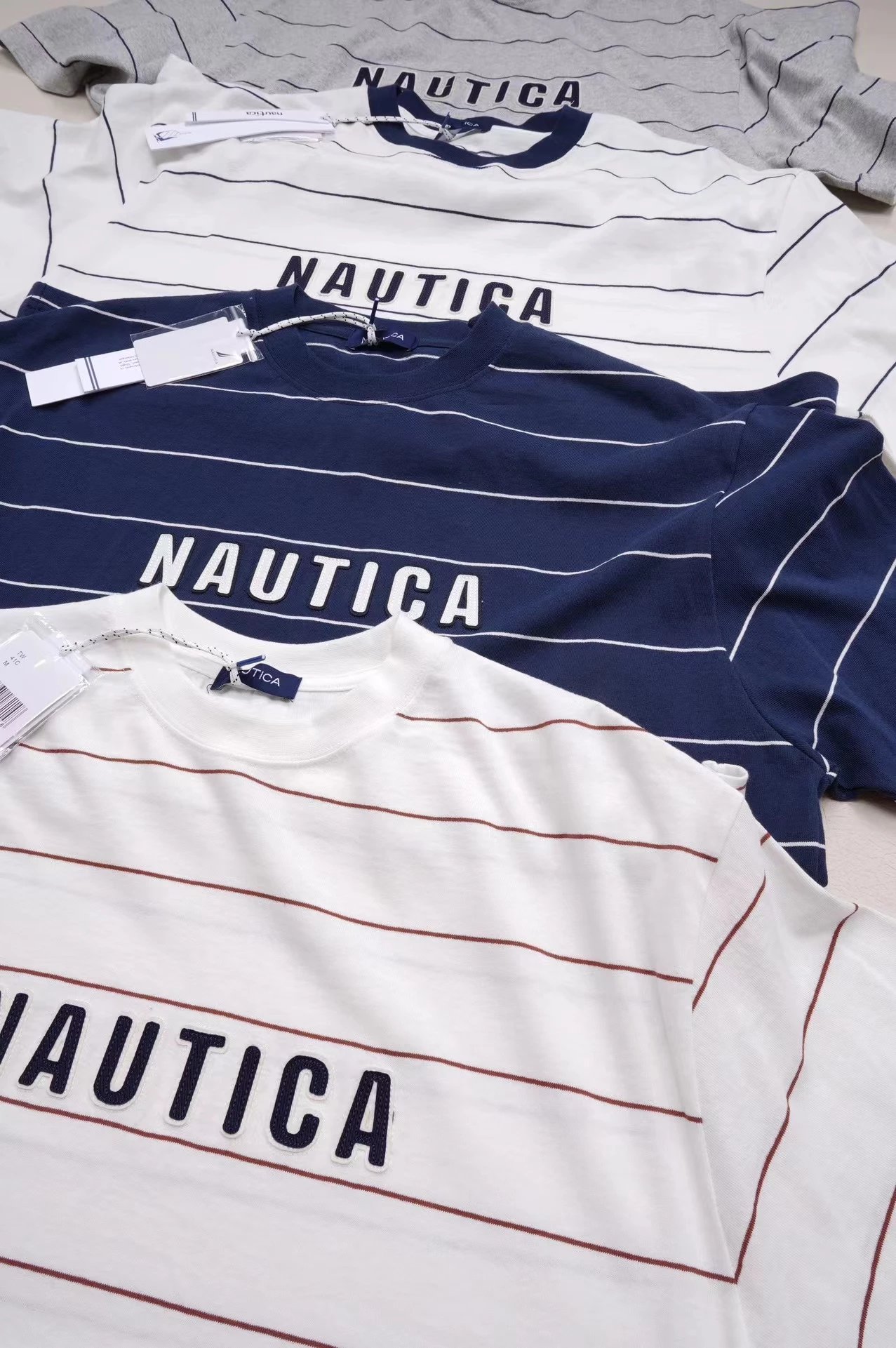 Design Nautica Striped Logo T-Shirt Gray T-Shirts - 8