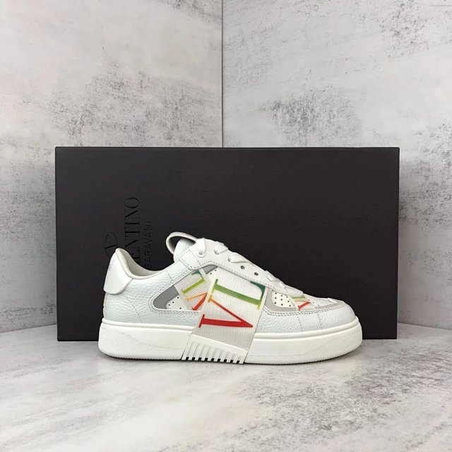 Valentino Shoes: seller detail photo 2