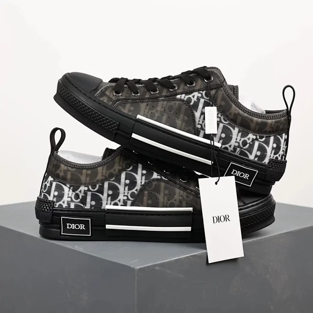 Dior Sneakers B23 High- and Low-Top product detail image 14