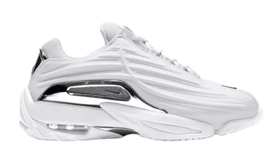 Nike Sneakers Low-Top with Metallic Side Panels product detail image 11