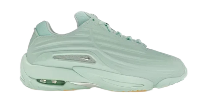Nike Sneakers Low-Top with Metallic Side Panels product detail image 13