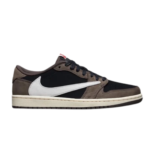Nike Sneakers Low-top with reverse Swoosh product detail image 18