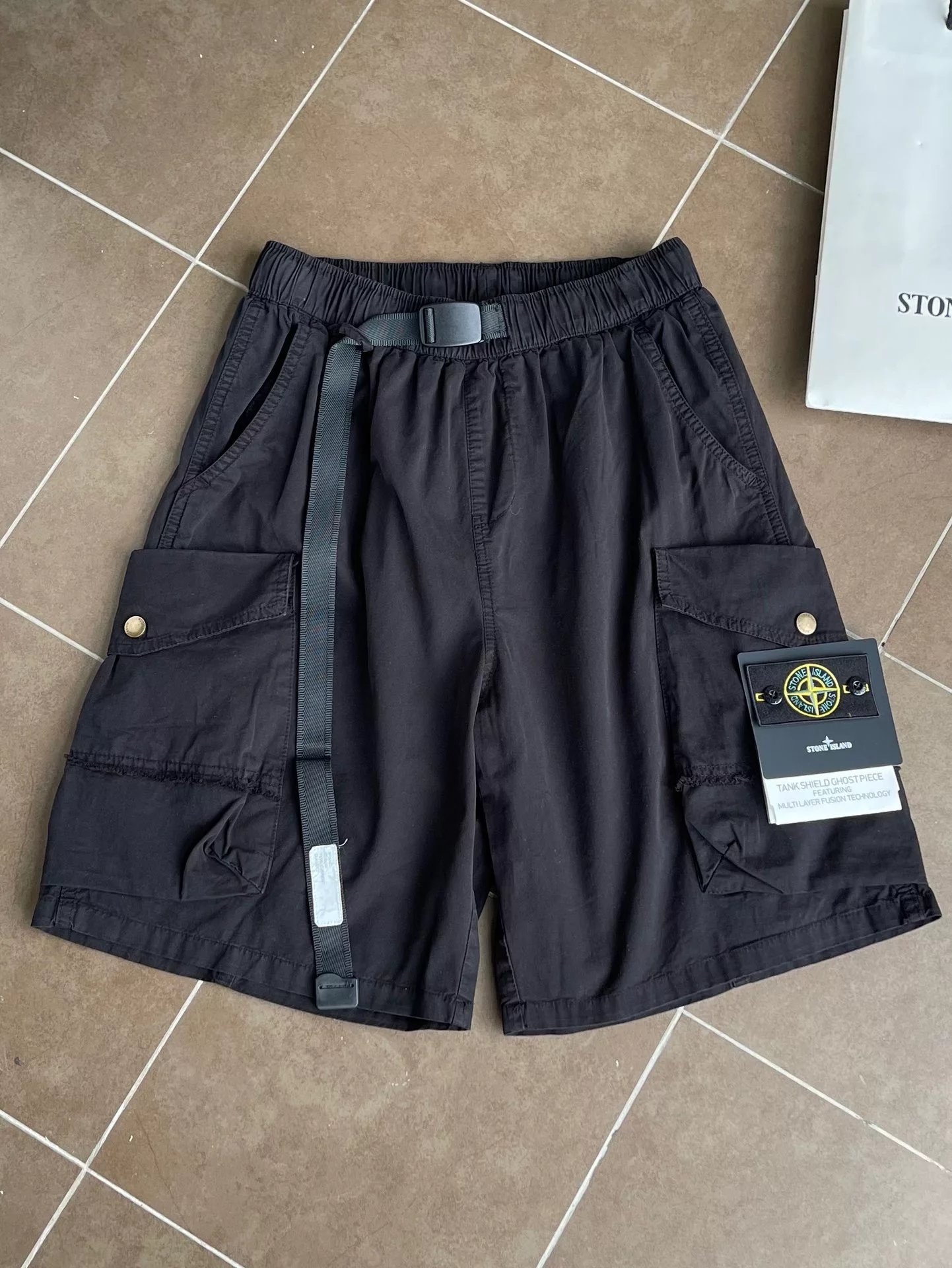 Product view 31