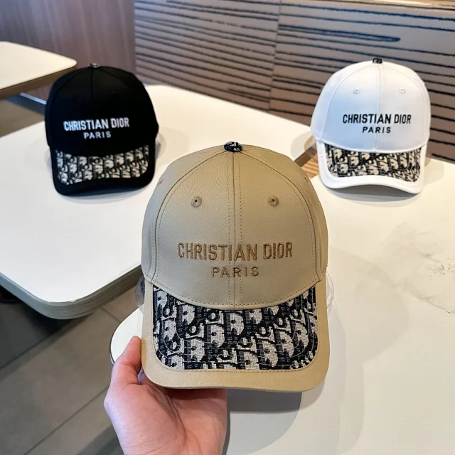 Burberry Hats Bucket and Baseball Caps product detail image 6