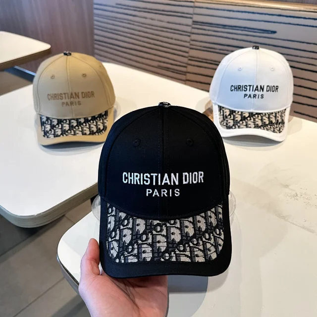 Burberry Hats Bucket and Baseball Caps product detail image 5