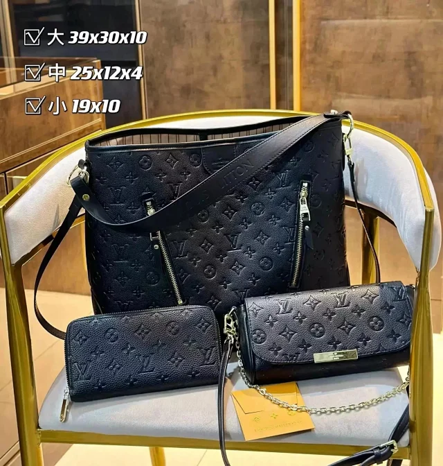 Louis Vuitton Handbags Monogram handbag set with matching wallet and crossbody pouch product detail image 12