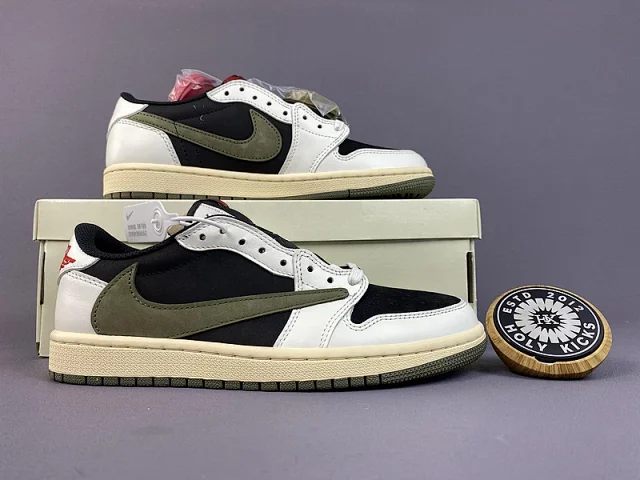 Nike Sneakers Air Jordan 1 Low x Travis Scott with reverse Swoosh product detail image 11