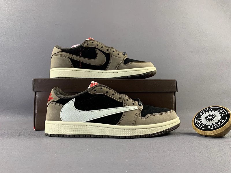 Nike Court Borough Low 2 Black / University Red Sneakers - 6