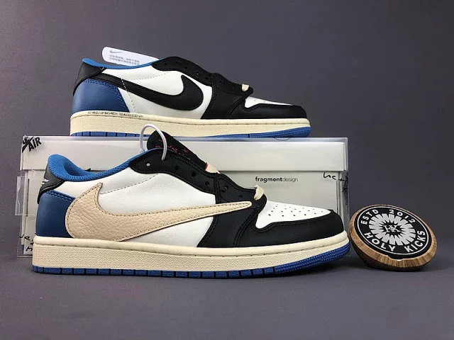 Nike Sneakers Air Jordan 1 Low x Travis Scott with reverse Swoosh product detail image 6