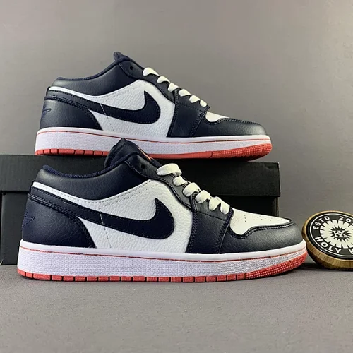 Jordan 1 Low