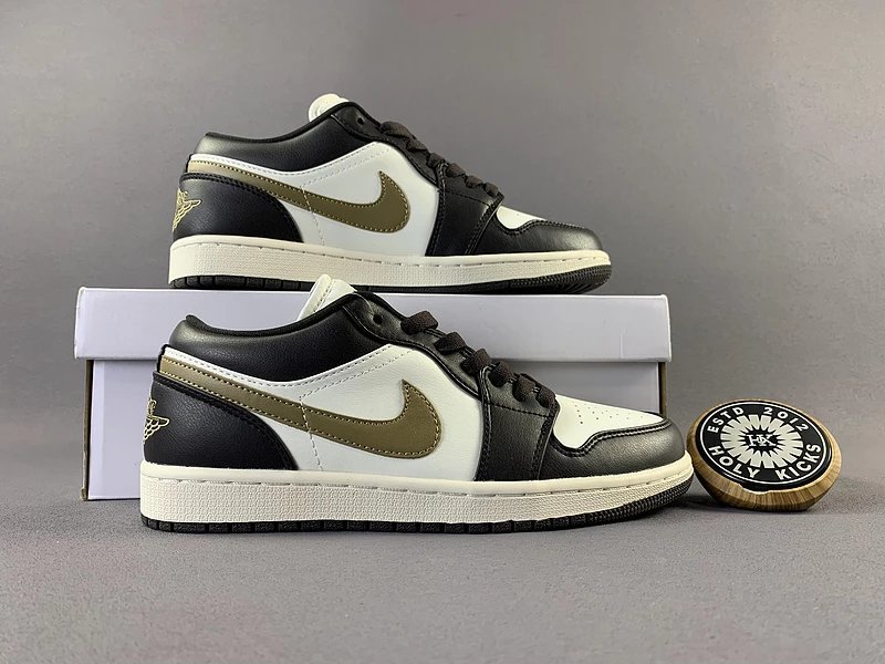 Nike Court Borough Low 2 Black / University Red Sneakers - 4