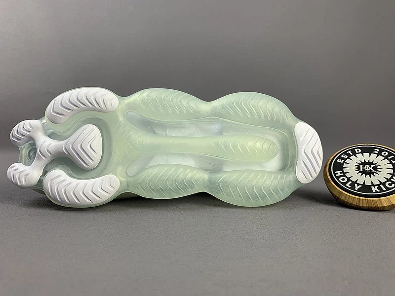 Nike Air VaporMax Plus Lime Green Sneakers - 9