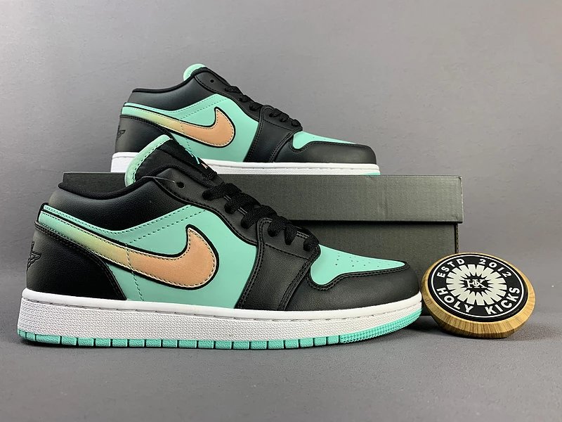 Nike Air Jordan 1 Low 'Mocha' Sneakers - 4