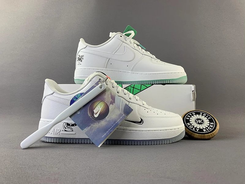 Nike Air Force 1 Low White Ice Sole Dragon Detail