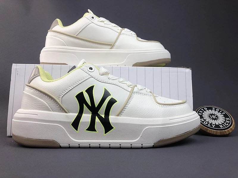 Design New York Yankees x Holy Kicks Chunky Sneakers White Gold Chunky Sneakers product detail 15 in Litbuy spreadsheet finds