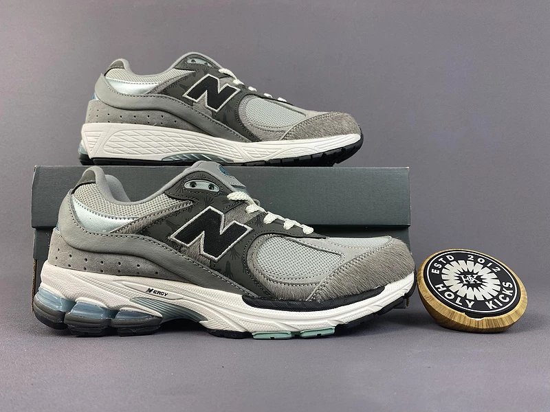 New Balance 2002R Grey Black