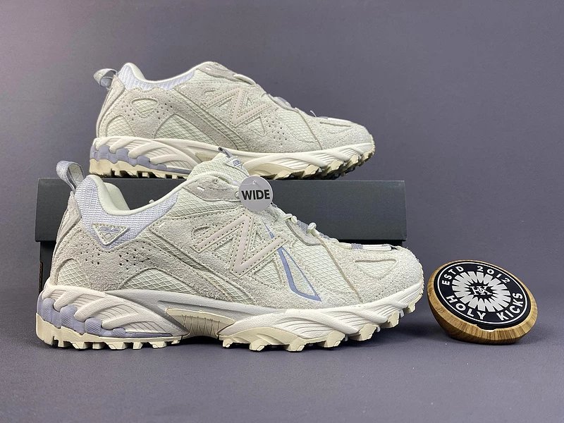 New Balance 610 Sneakers