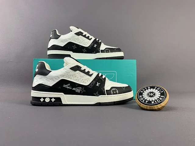 Louis Vuitton Sneakers LV Trainer product detail image 15
