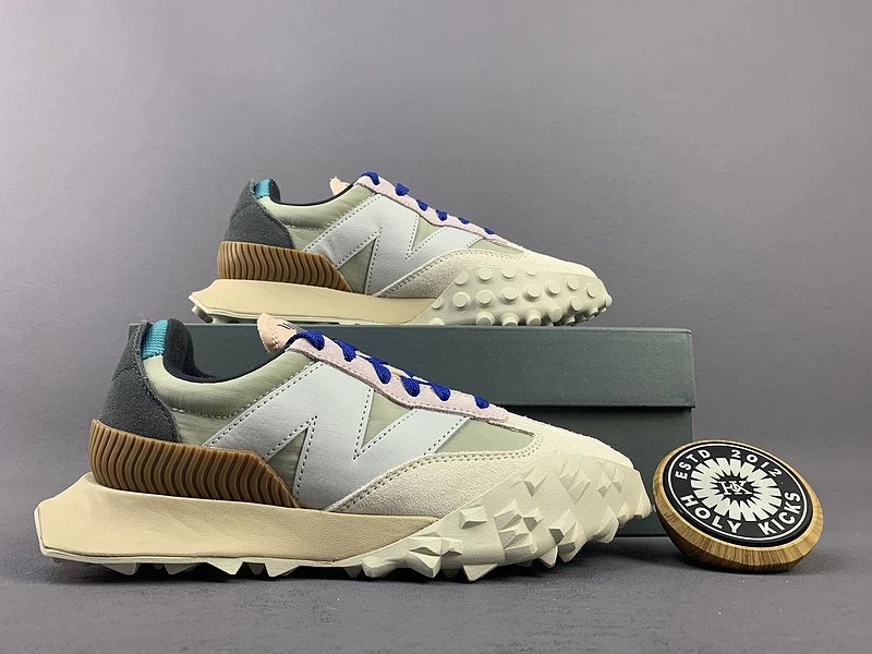 New Balance 327 Burgundy White Sneakers - 10