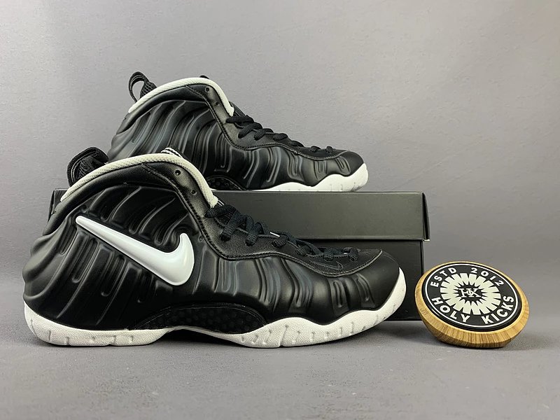 Nike Air Foamposite Pro Black White