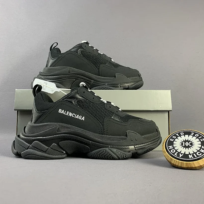 Balenciaga TripleS