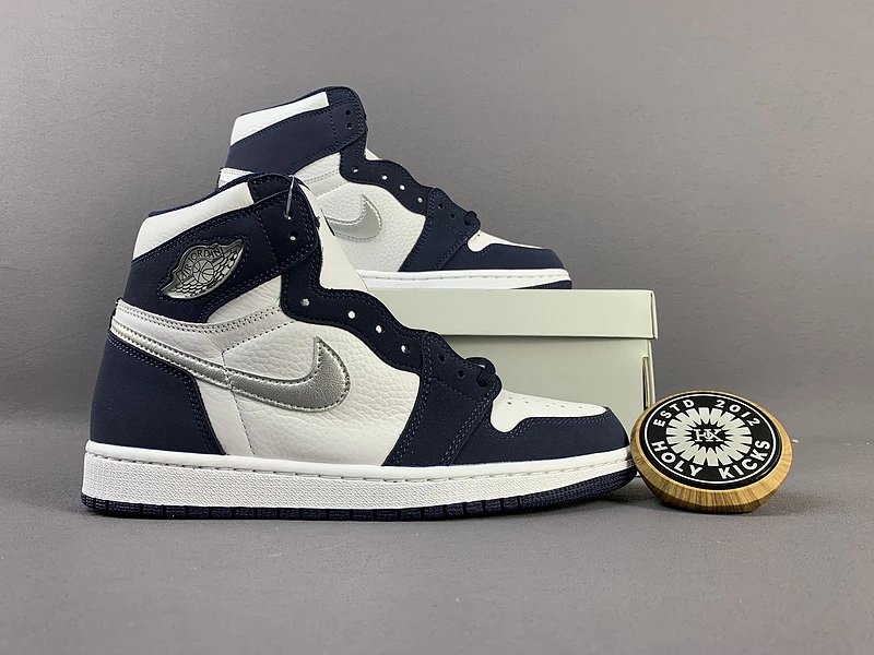 Jordan 1 Retro High Midnight Navy Silver