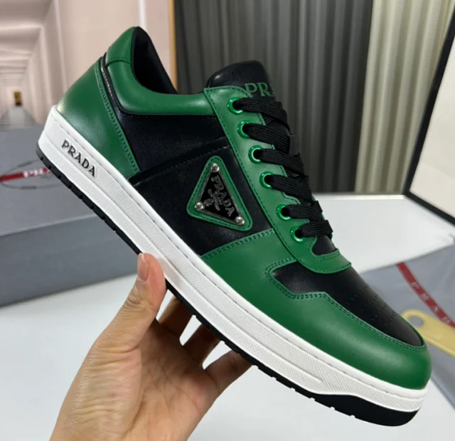 Prada Sneakers Low-top lace-up triangle-logo product detail image 7