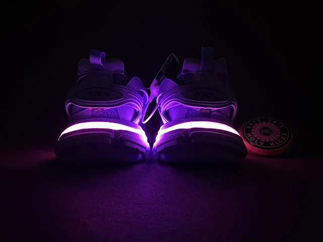 Balenciaga Sneakers Track LED product detail image 5