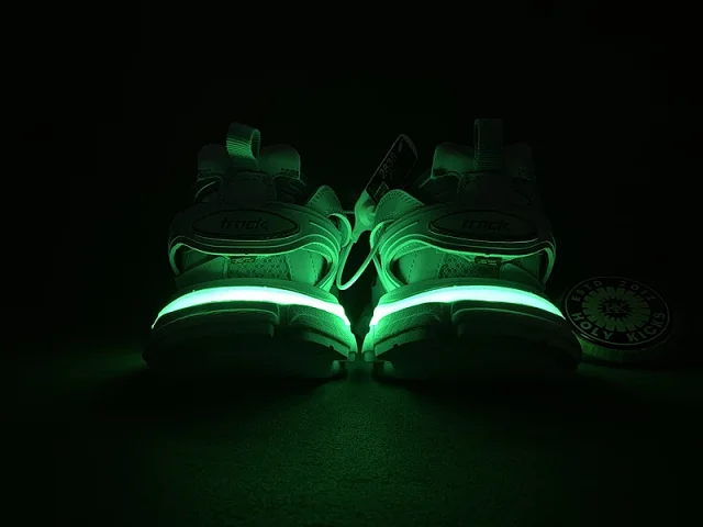 Balenciaga Sneakers Track LED product detail image 4