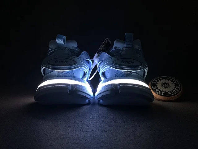 Balenciaga Sneakers Track LED product detail image 7