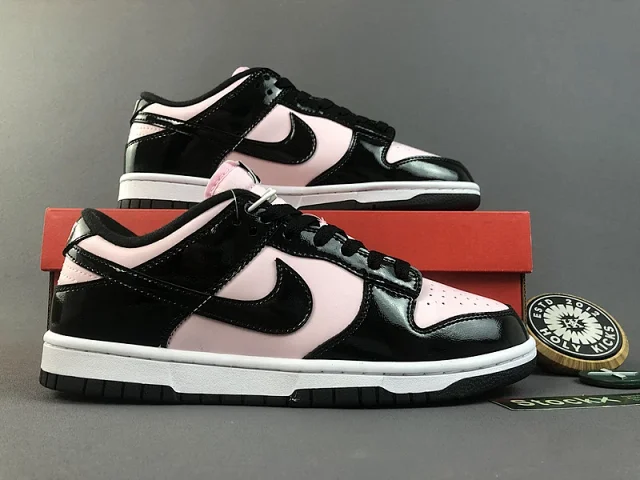 Nike Sneakers Low-top lace-up with Swoosh logo product detail image 13
