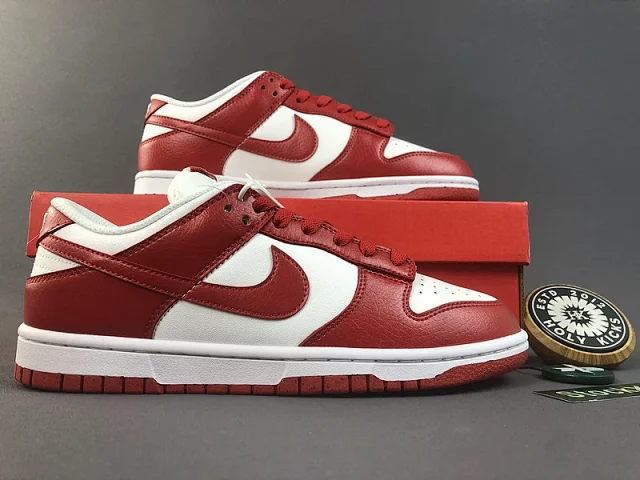 Nike Sneakers Low-top lace-up with Swoosh logo product detail image 15