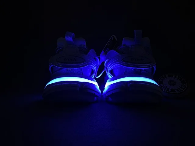 Balenciaga Sneakers Track LED product detail image 3